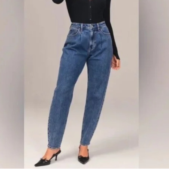 Abercrombie & Fitch 80s High Rise Mom Jeans - Picture 5 of 5